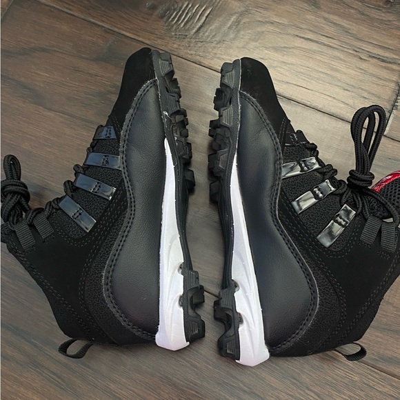 Baseball Shoes for Boys size 12 - Picture 8 of 8